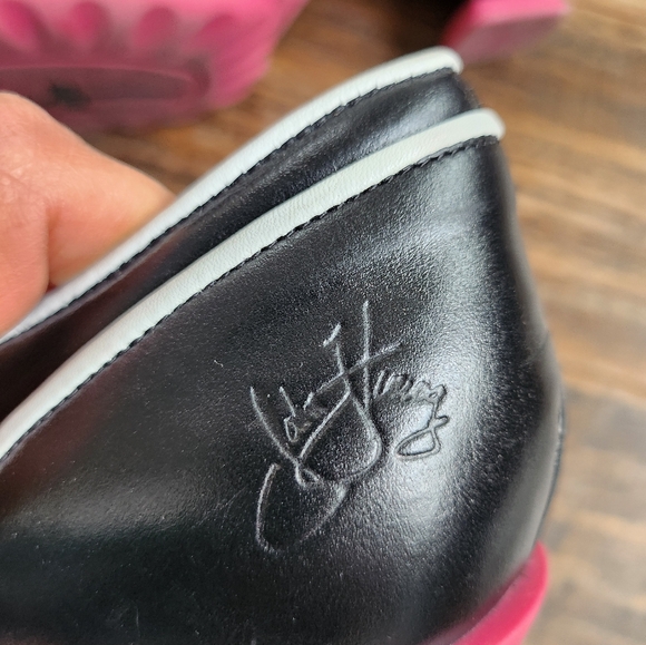 Fluevog Black Mary Jane Shoes with Pink Accents - Picture 3 of 3